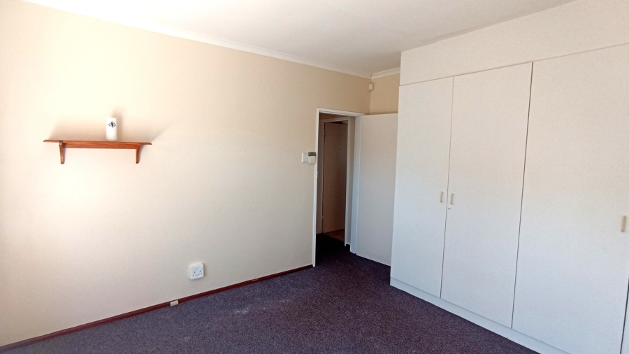 3 Bedroom Property for Sale in Vredenburg Western Cape